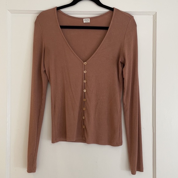 Aritiza Wilfred Free Mckinley Longsleeve Mauve - Picture 1 of 12